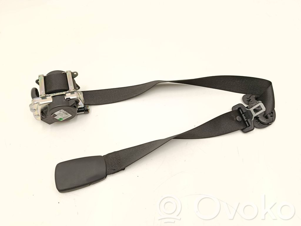 BMW 2 F46 Cinturón delantero 