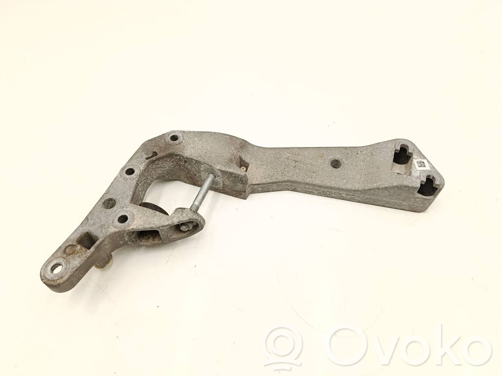 BMW X3 G01 Gearbox mounting bracket 
