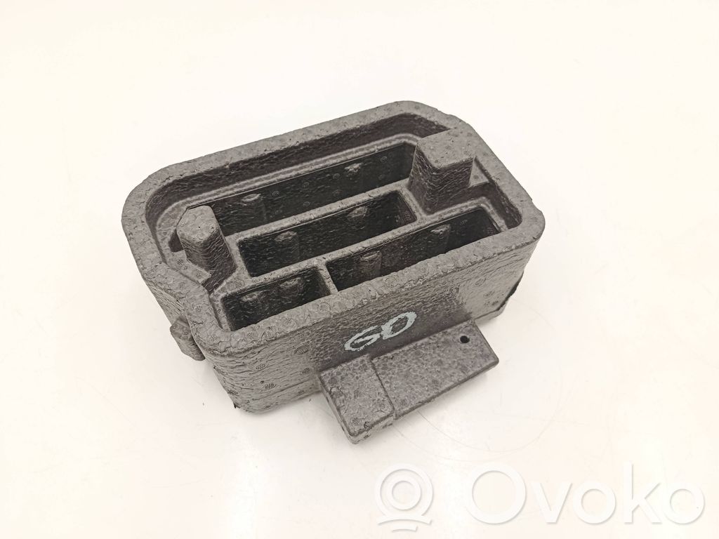 BMW X1 E84 Other trunk/boot trim element 