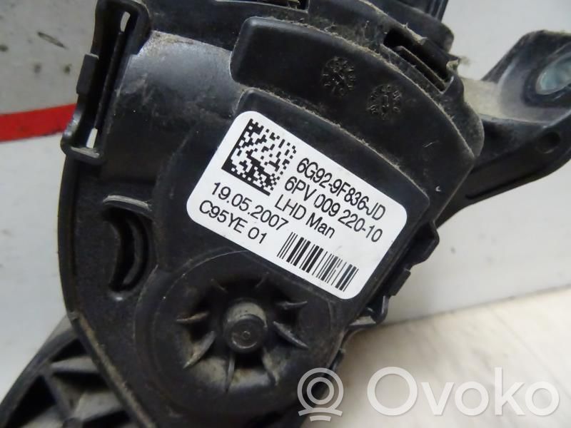 Accelerator pedal position sensor