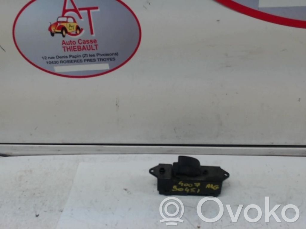 Peugeot 4007 Electric window control switch 