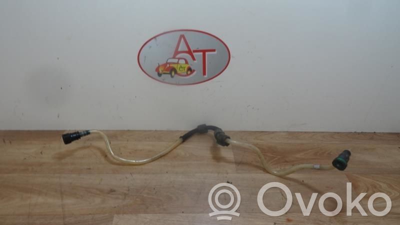 Ilmastointilaitteen putki (A/C)