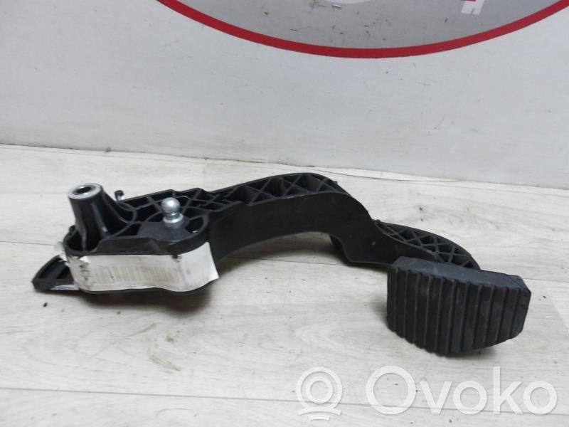Pedal de embrague   2127EJ,2127EJ