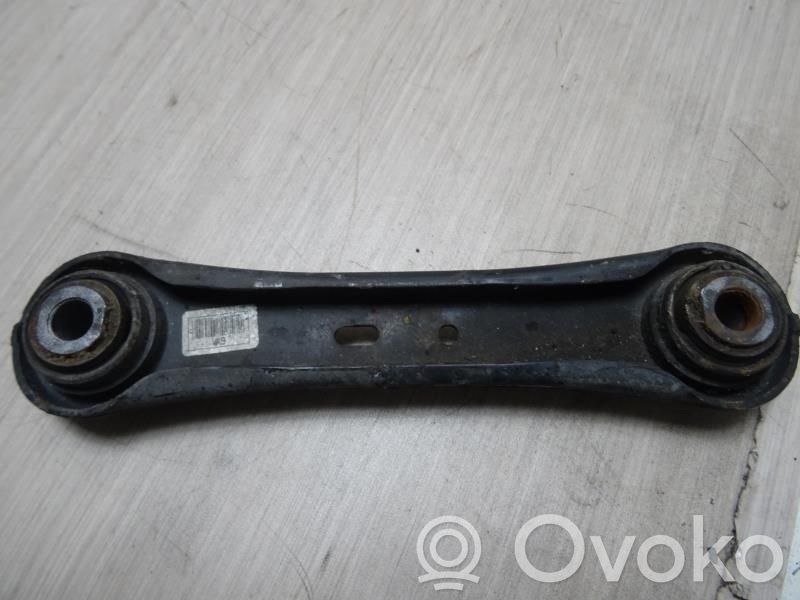 Volvo S60 Braț control spate 