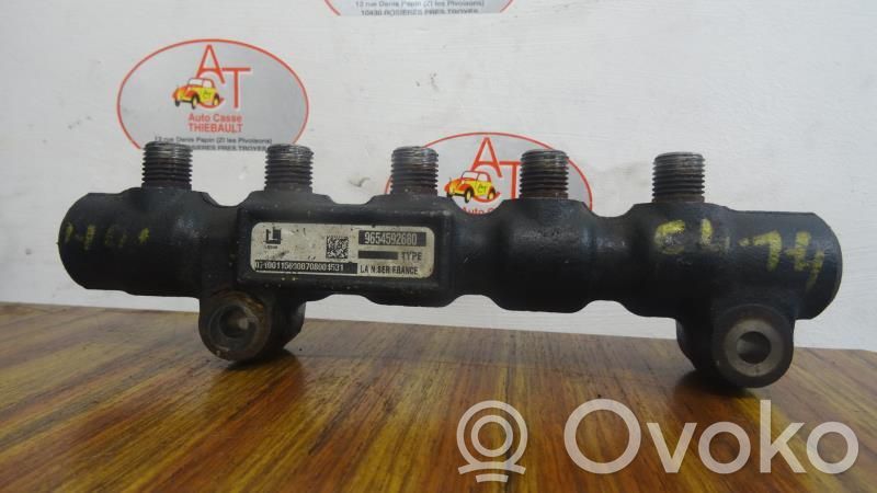 Citroen C4 I Linea principale tubo carburante 