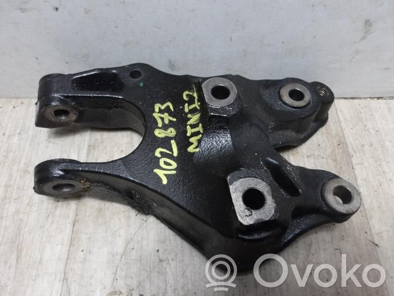Mini One - Cooper Clubman R55 Engine mount bracket 
