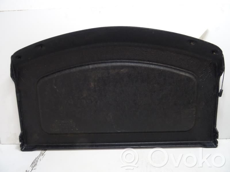 Mazda 2 Hattuhylly 
