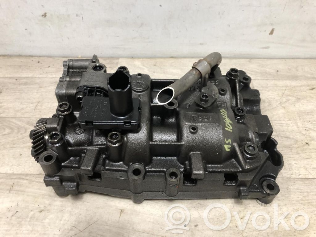 Audi A4 S4 B8 8K Pompe à huile 