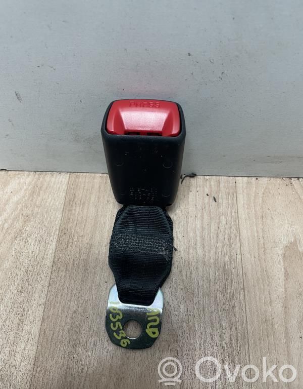 Toyota Aygo AB10 Bridă fixare centură de siguranță spate 