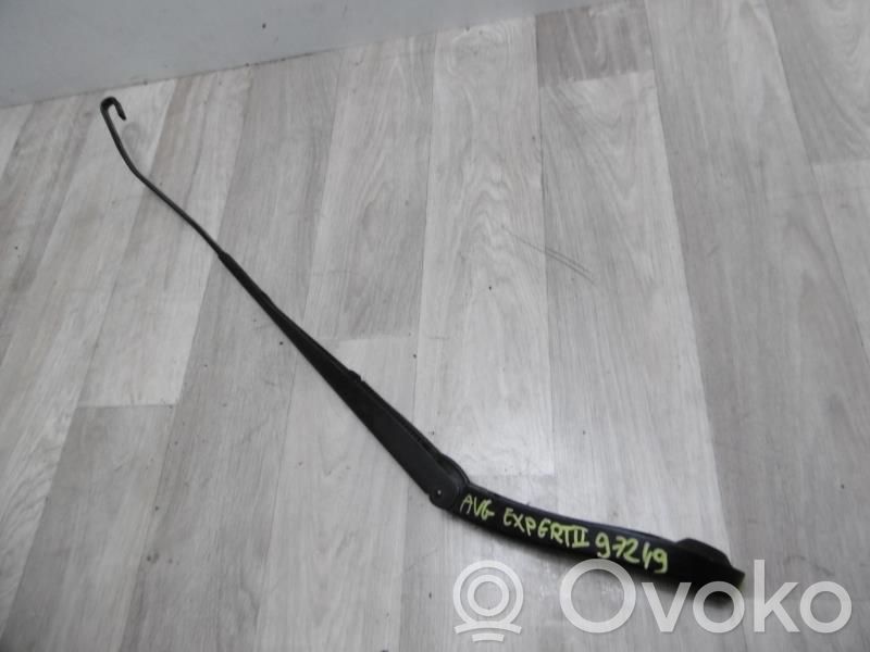 Peugeot Expert Front wiper blade arm 