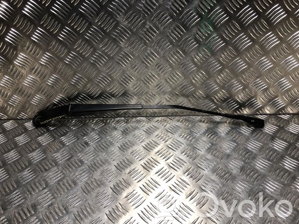 Audi A1 Ramię wycieraczki szyby przedniej / czołowej 