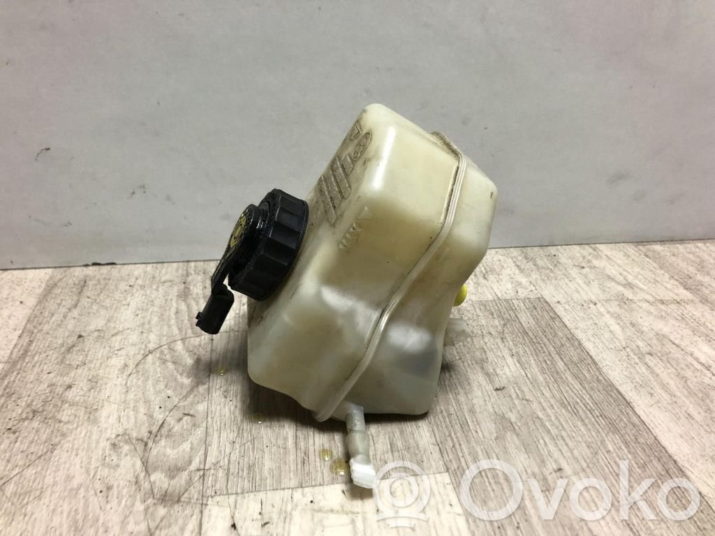 BMW 3 E90 E91 Pagrindinis stabdžių cilindriukas 