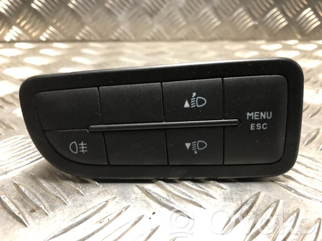 Headlight level height control switch