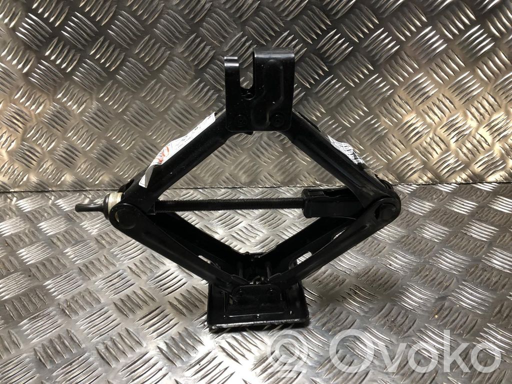 Lancia Ypsilon Lift Jack 