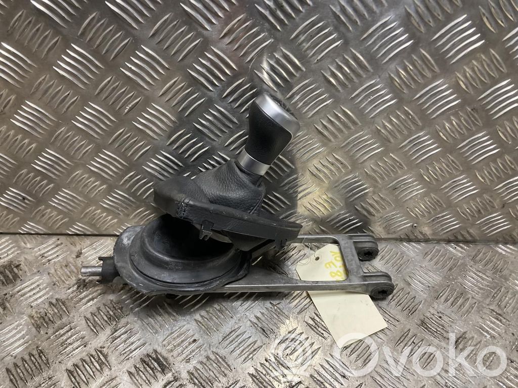 BMW 1 E82 E88 Gear shifter/selector 