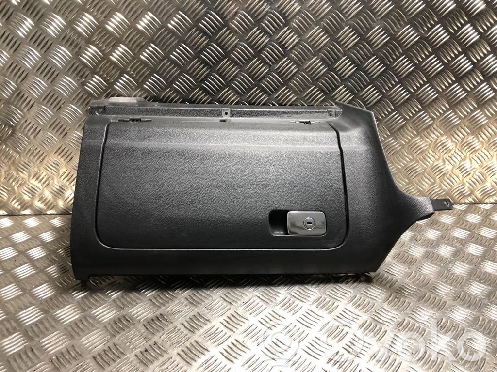 Handschuhfach   1K1857101M82V,1K1857101M82V