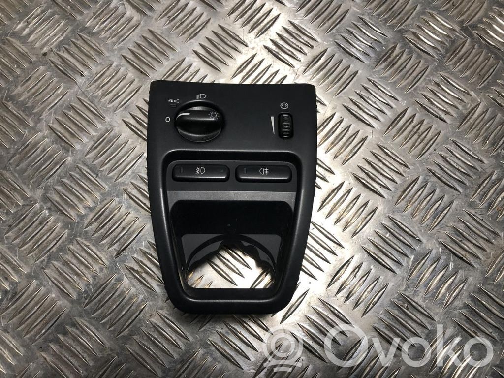 Light switch   30739304,30739304
