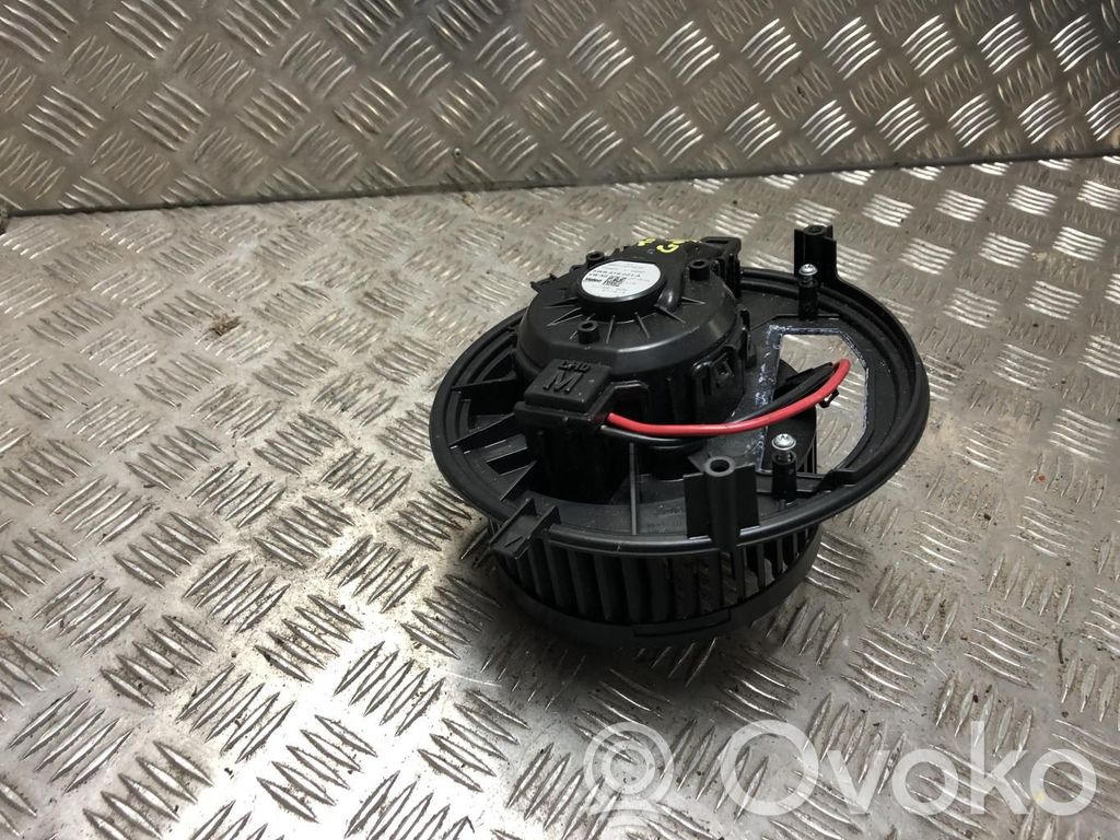 Volkswagen Golf VIII Ventilator aerotermă 