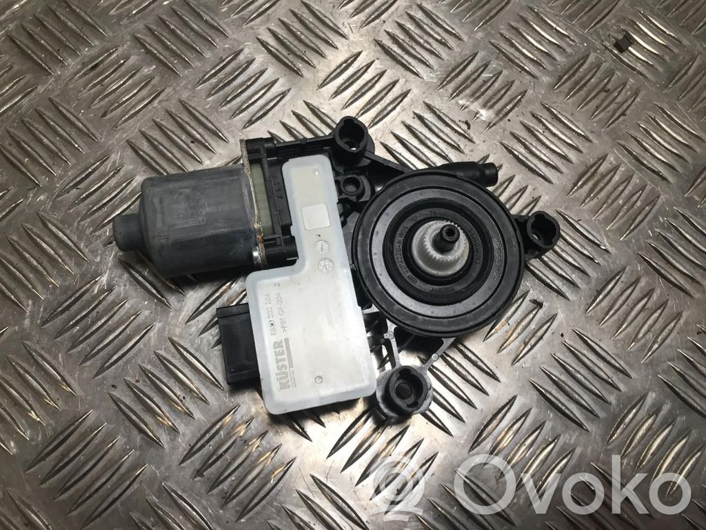 Volkswagen Golf VIII Motor macara geam ușă spate 