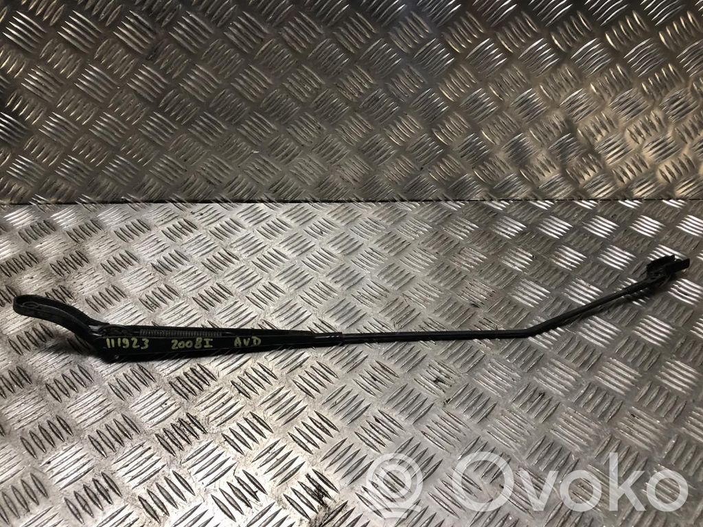 Peugeot 2008 I Braccio della spazzola tergicristallo anteriore