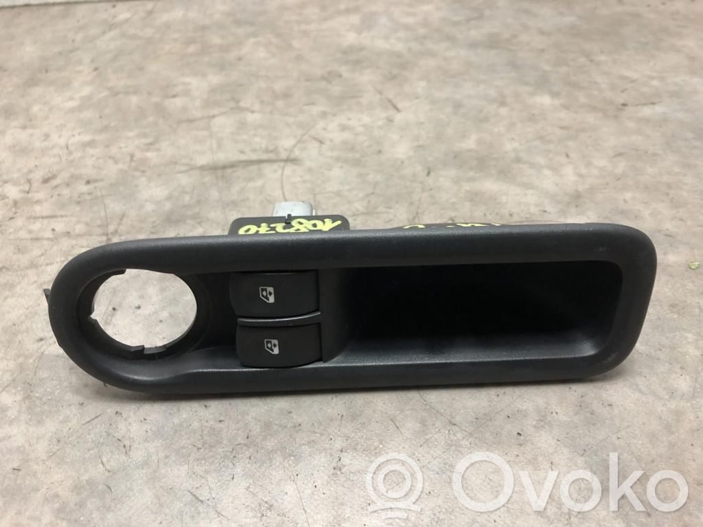 Electric window control switch   8200214939,8200214939