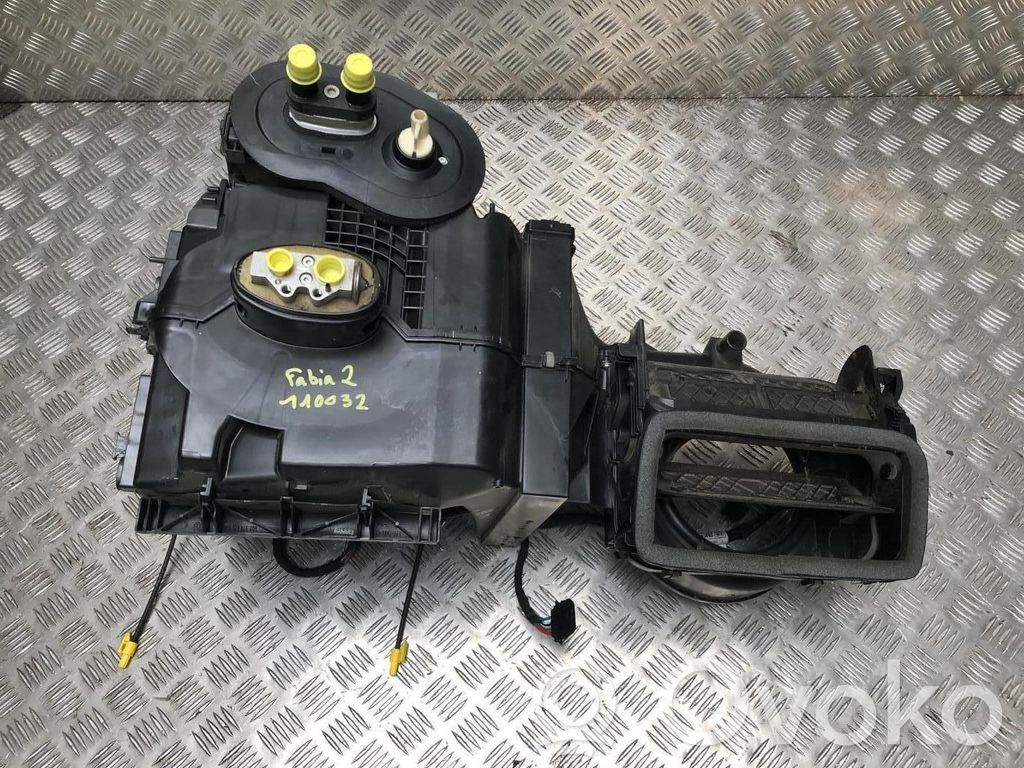 Skoda Roomster (5J) Commande de chauffage et clim 