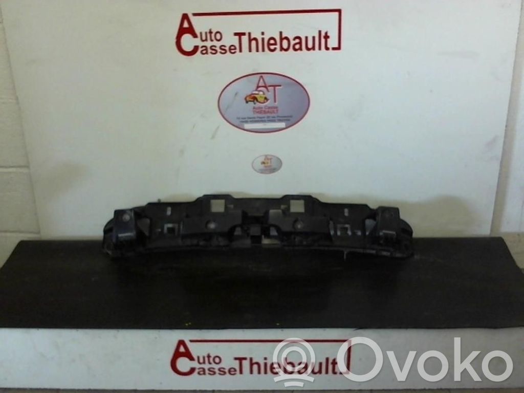 Rear bumper mounting bracket