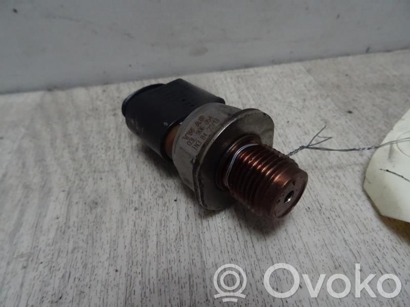 Sensor de presión de combustible   03L906054A,03L906054A