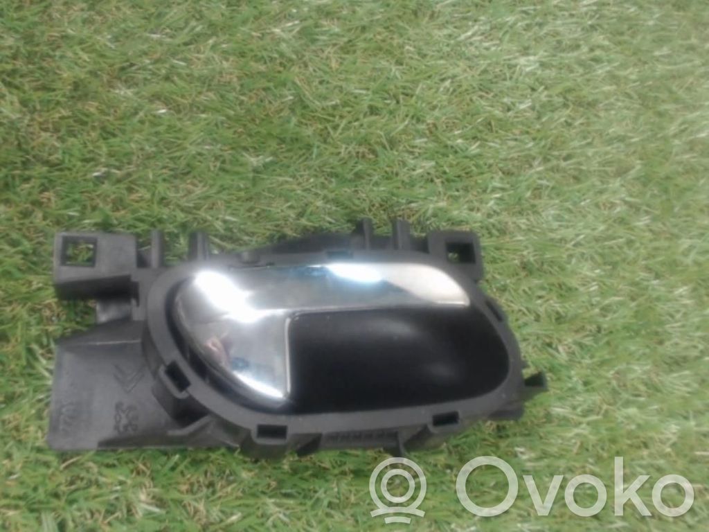 Manecilla interna puerta delantera   9144C8,9144C8