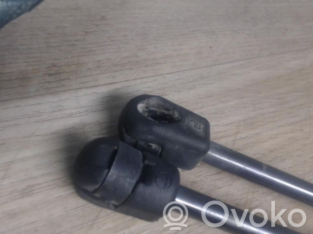 Opel Corsa D Amortizor hayon 