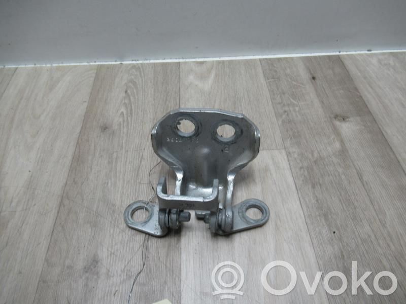 Ford Fiesta Front door hinge set 