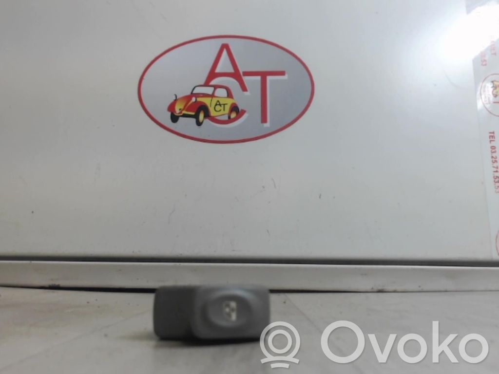 Interruptor del elevalunas eléctrico