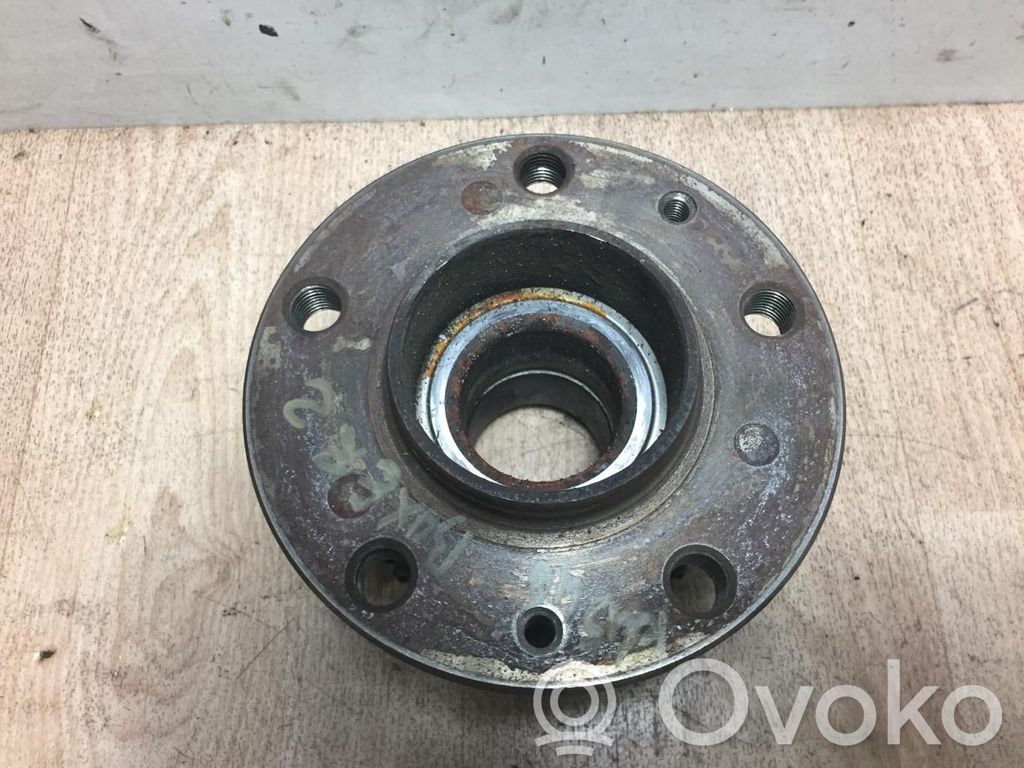 Peugeot Boxer Cubo de rueda delantera 