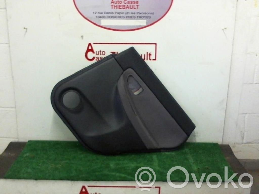 Subaru Impreza II Rivestimento della portiera posteriore