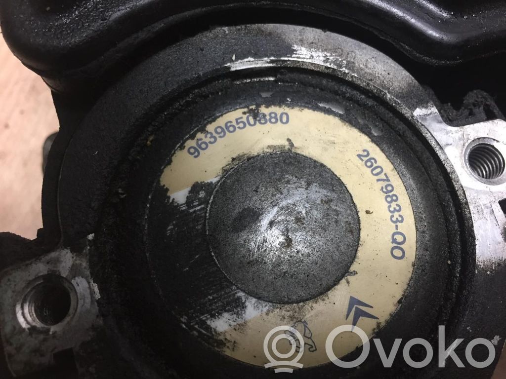 Ohjaustehostimen pumppu   4007LG,4007LG