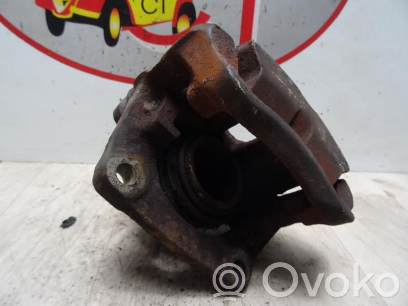 Renault 25 Передний суппорт 