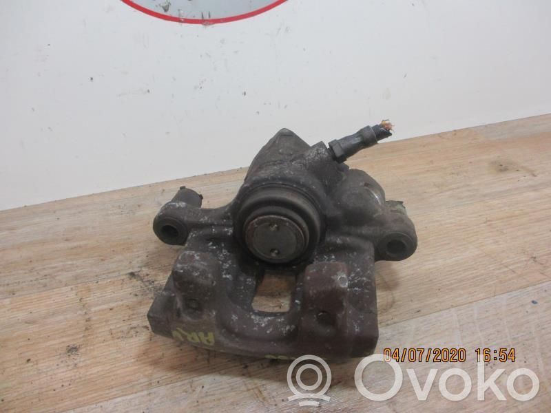 Ford Focus Задний суппорт 