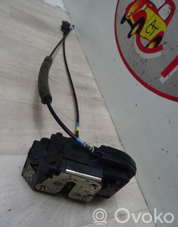 Serrure de porte arrière   825009U10E,825009U10E