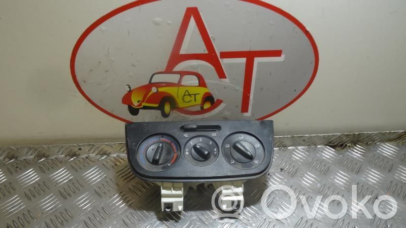 Peugeot Bipper Climate control unit 