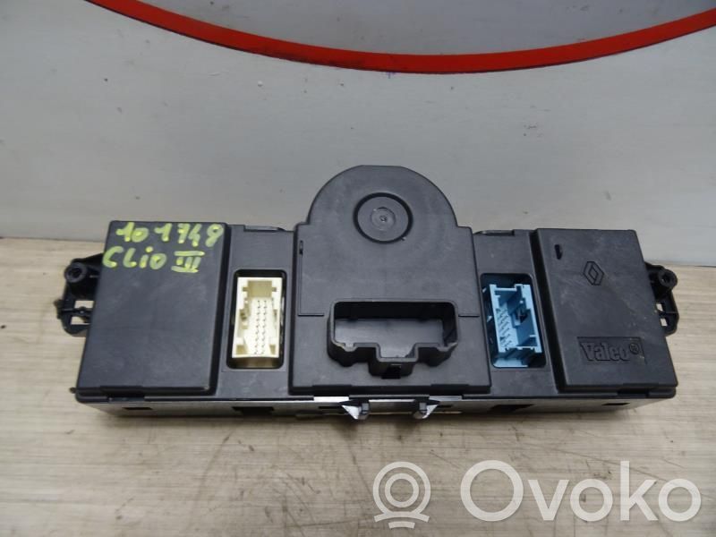 Panel klimatyzacji   8200296683,8200296683