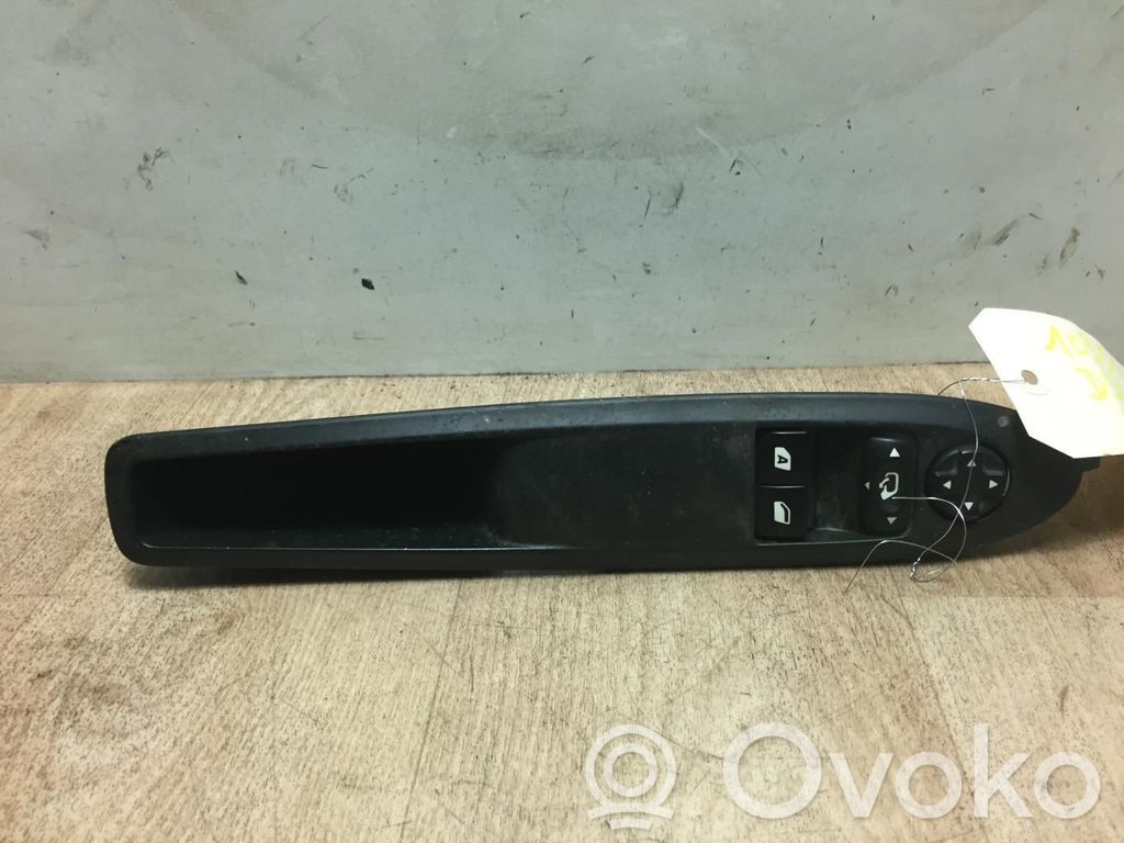 Citroen DS3 Electric window control switch 