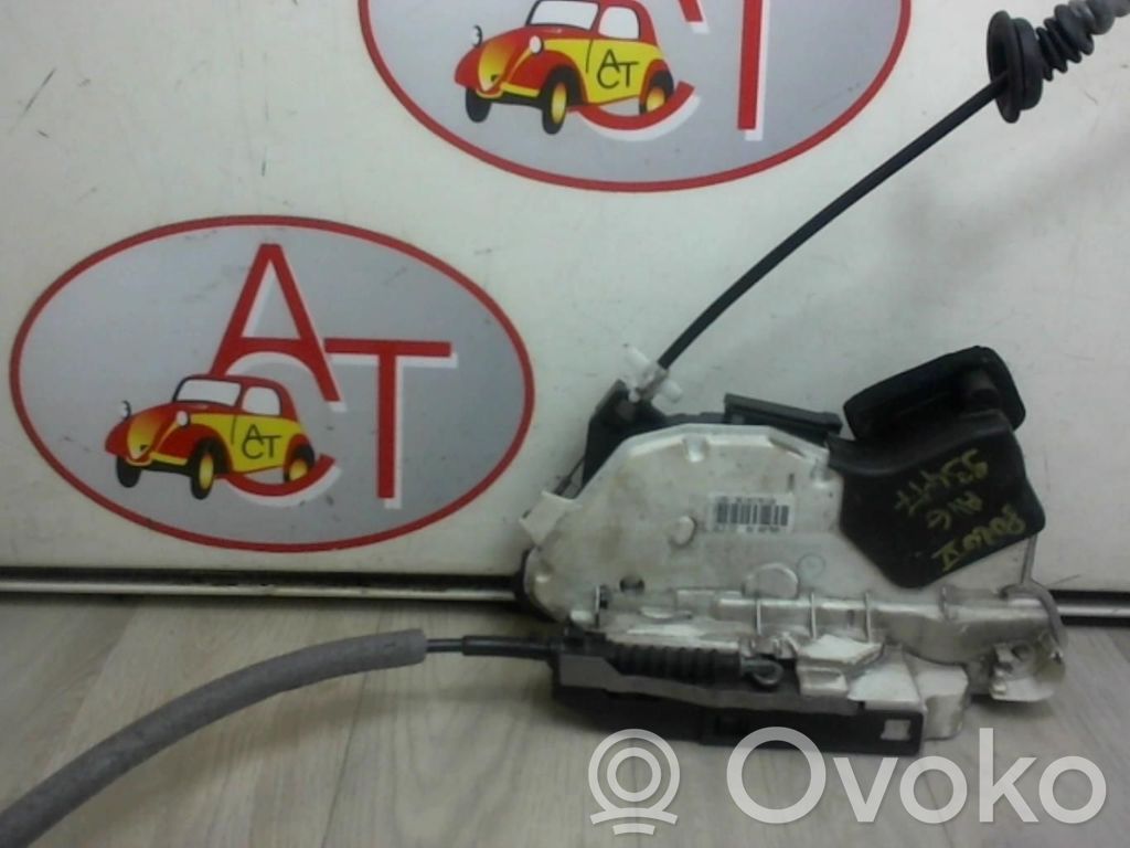 Volkswagen Polo V 6R Zamek drzwi przednich 