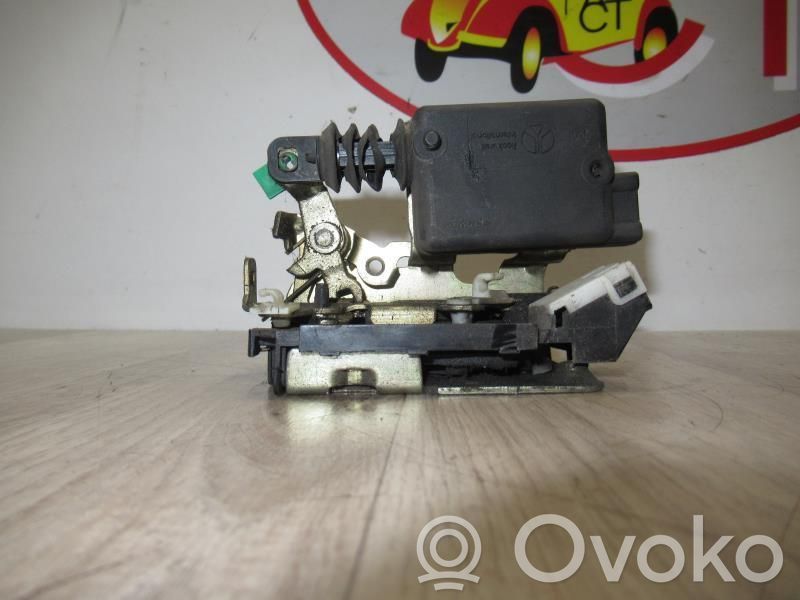 Renault 25 Etuoven lukko 