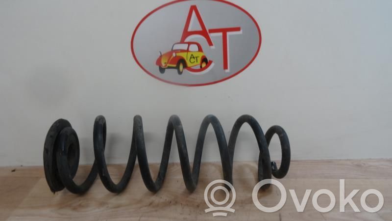 Volkswagen Golf V Muelle espiral trasero