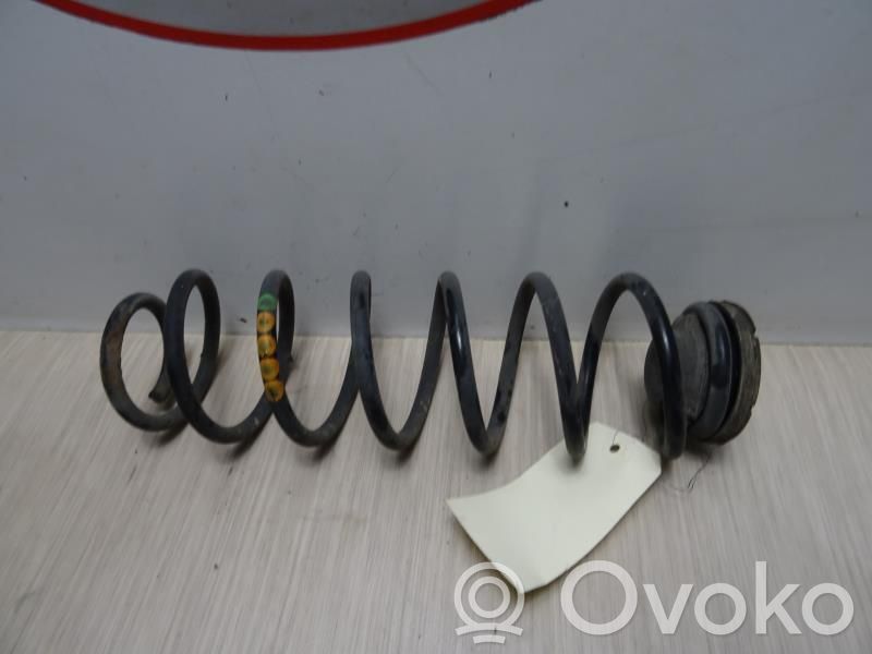 Muelle espiral trasero   8Z0511115BB,8Z0511115BB