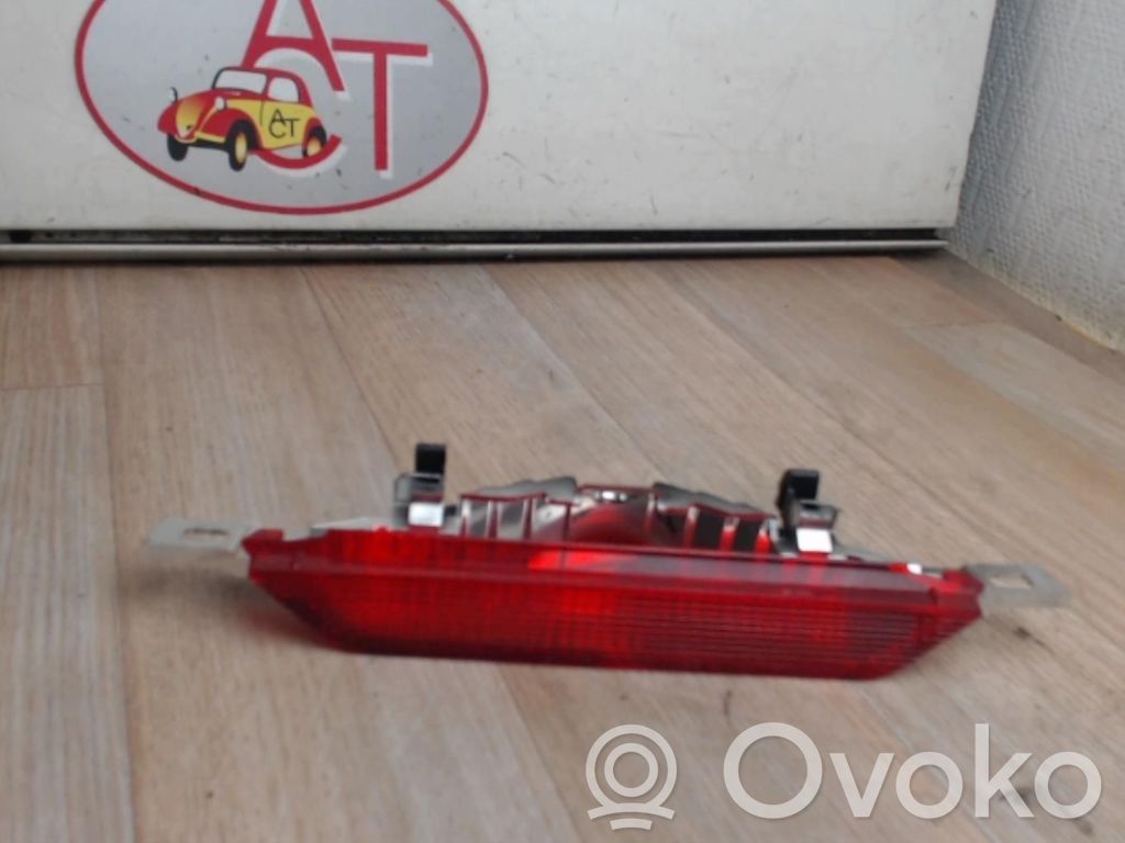 Toyota Corolla E120 E130 Third/center stoplight 