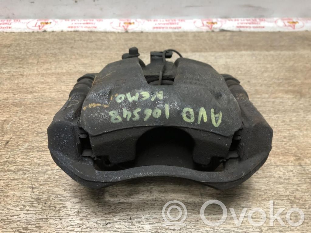 Caliper de freno delantero   00004401S4,00004401S4