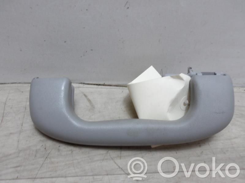 Opel Astra J Eine Reihe von Griffen für die Decke 