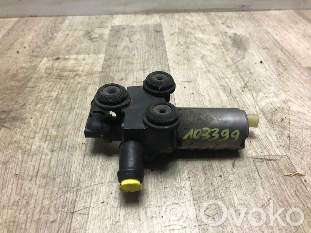 Válvula de control del calentador del refrigerante   64116928246,64116928246