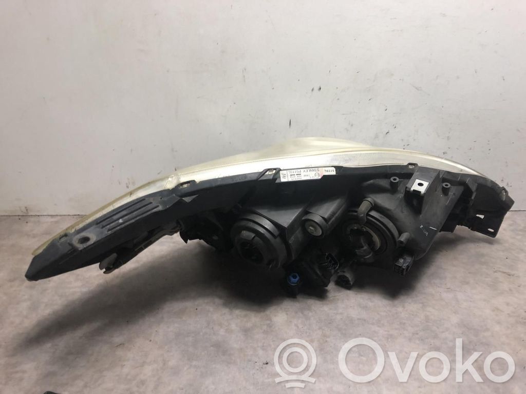 Klosze lamp przednich   CC30510L0D,CC30510L0D